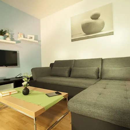 Ξενοδοχείο με διαμερίσματα Madison