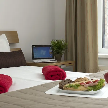 Ξενοδοχείο με διαμερίσματα Madison 3*