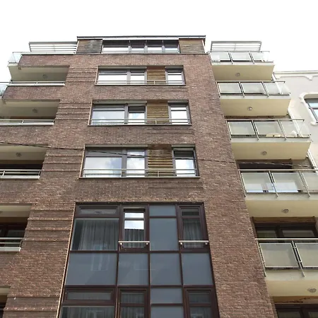 Ξενοδοχείο με διαμερίσματα Madison 3*