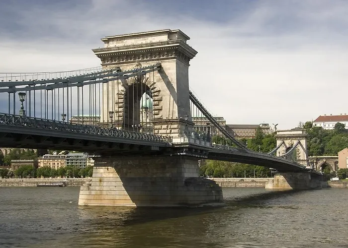 Aparthotel Madison 3*