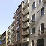 מלון דירות Madison