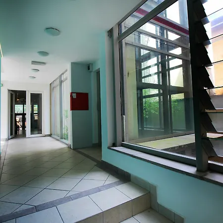 Madison Aparthotel